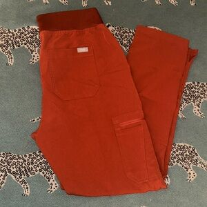 Figs size M, Yola High Waisted